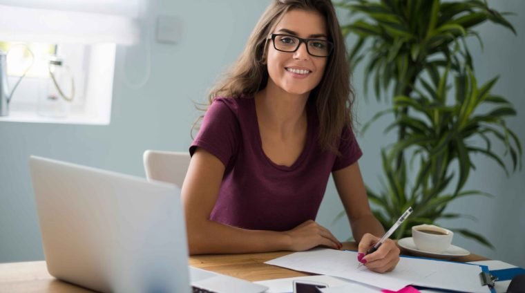 hardworking-woman-doesn-t-seem-tired_11zon