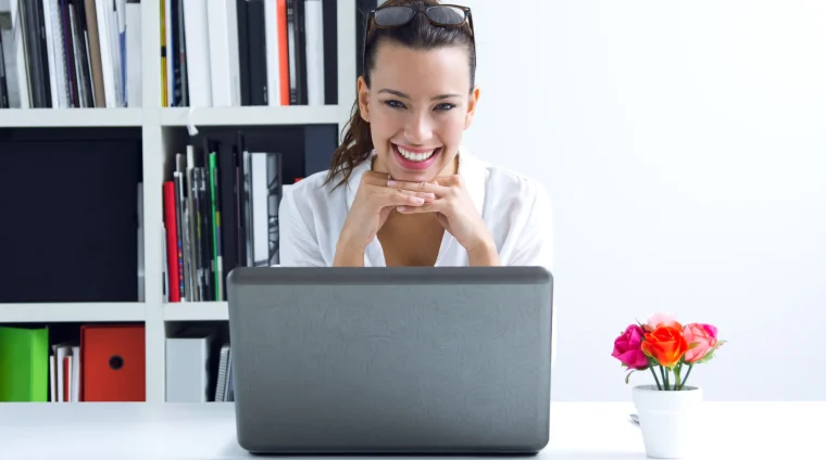 woman-with-laptop-working-home_11zon